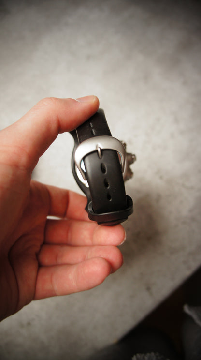 Oakley Detonator – Y2K Digital Watch