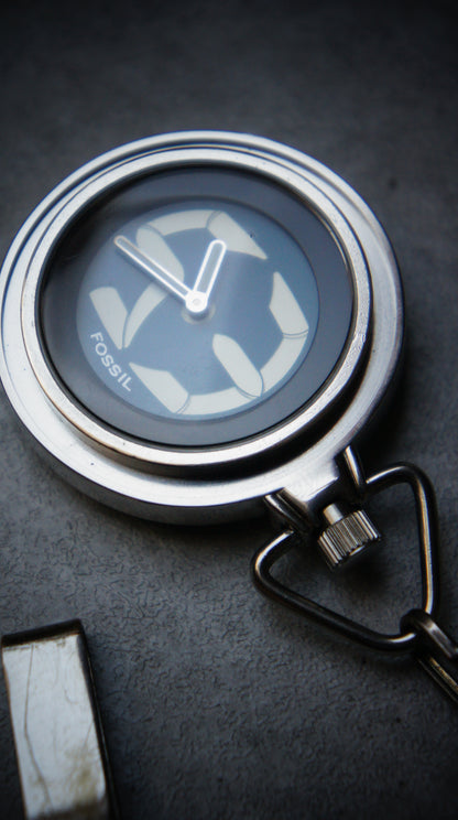 Fossil Big Tic blue Pocketwatch – 1990s Digital Watch