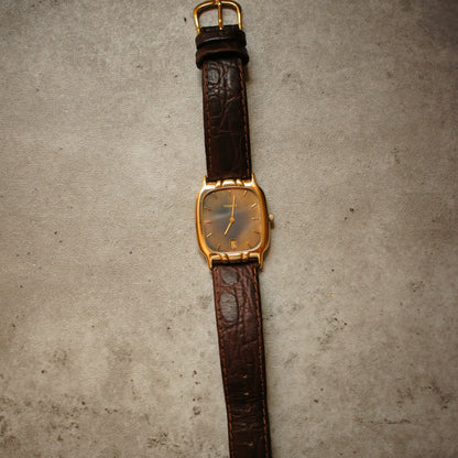 Tissot F 265 – 1990s Gold Vintage Watch