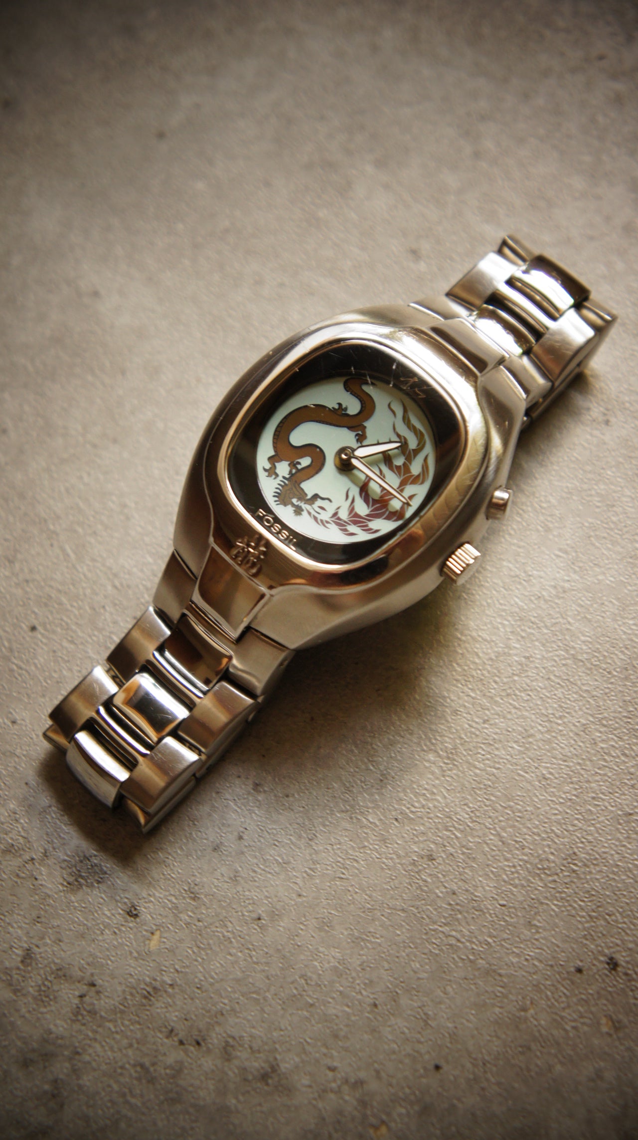 Fossil Big Tic JR-8097 – 1990s Dragon Digital Watch