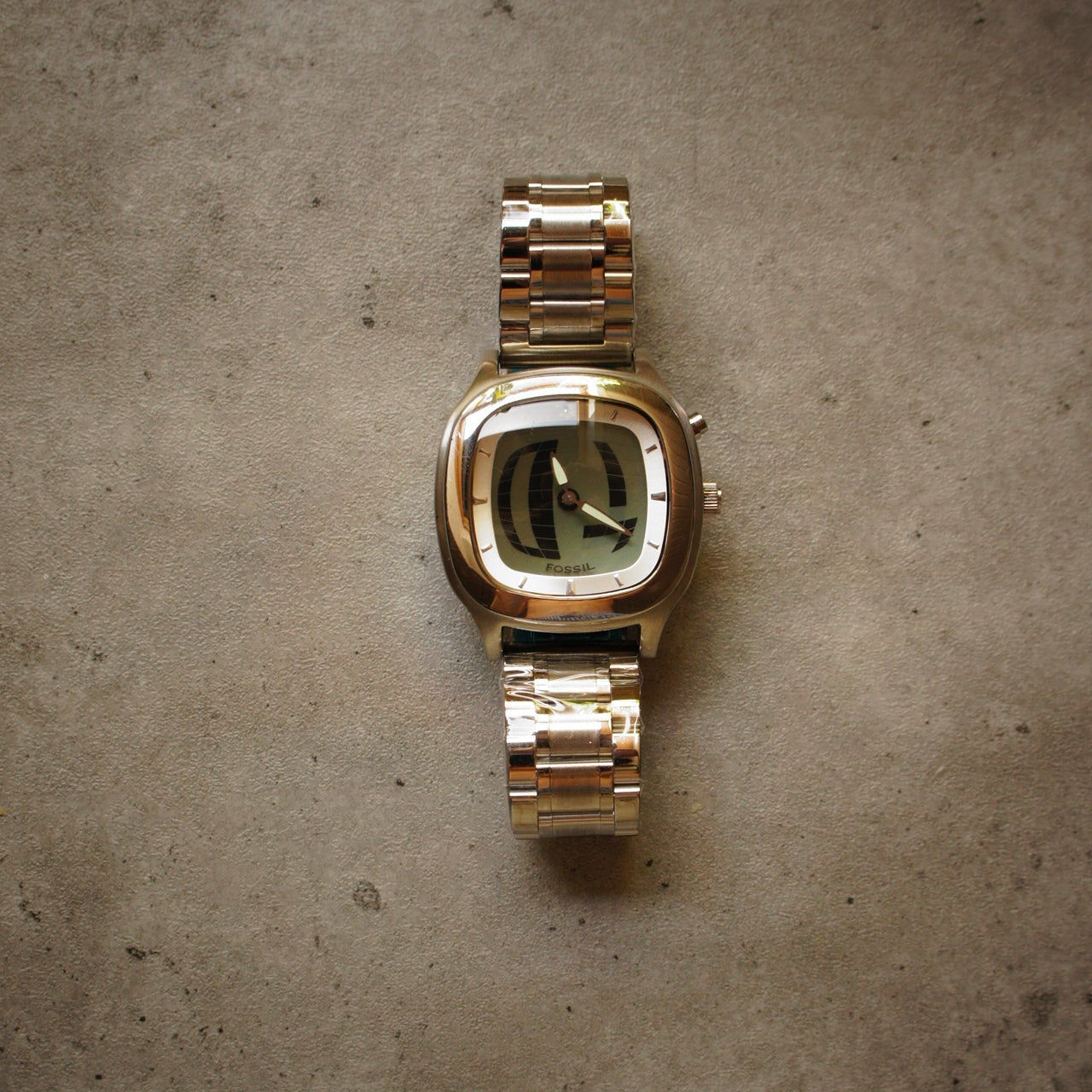Fossil Big Tic JR-8123 – 1990s Digital Watch – vync.store