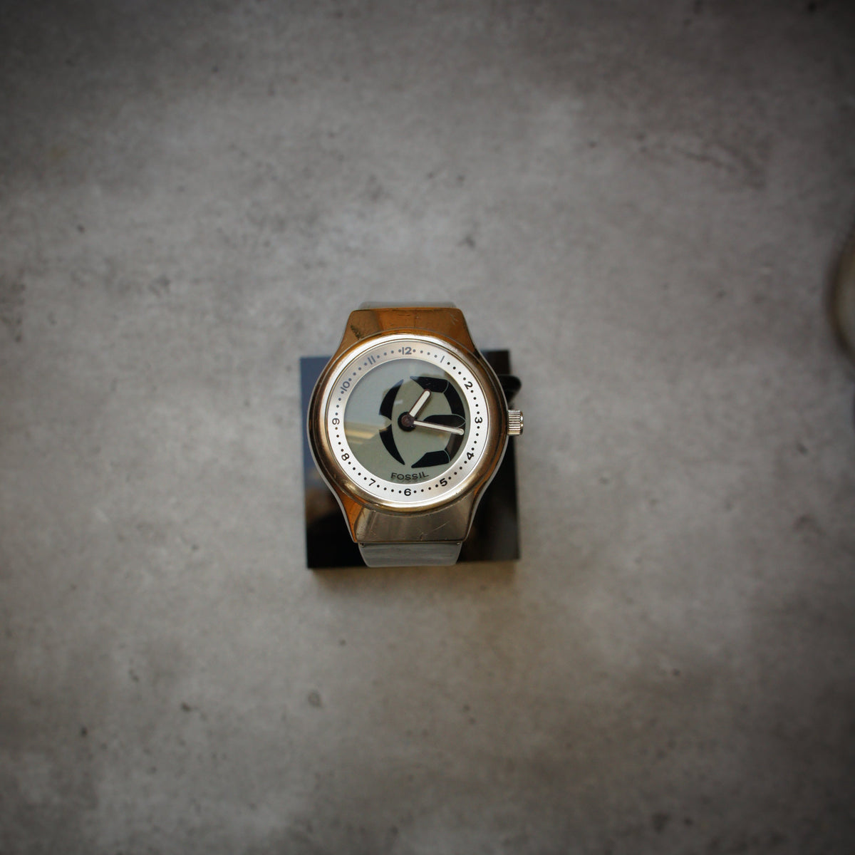 Fossil Big Tic JR-7843 New Crystal – 1990s digital watch